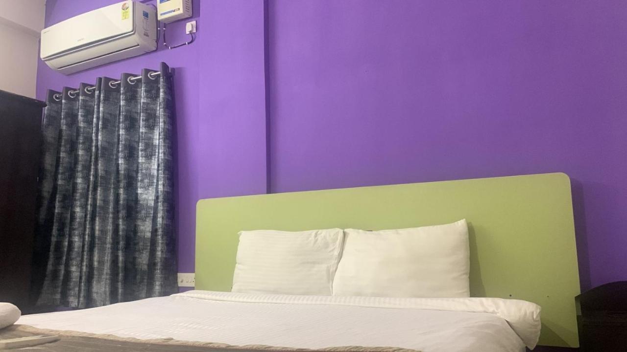 Homewood Suites Hyderabad Esterno foto