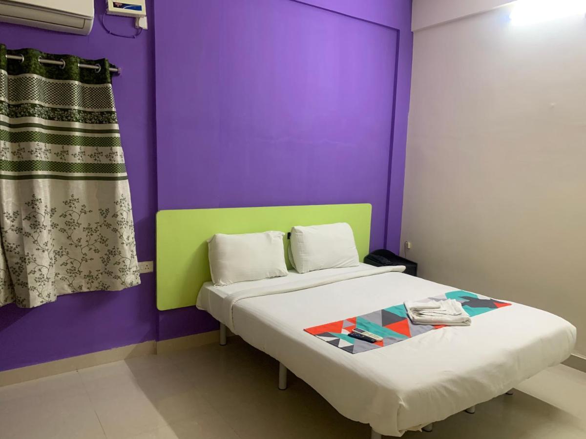 Homewood Suites Hyderabad Esterno foto