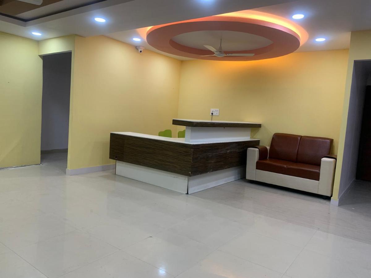Homewood Suites Hyderabad Esterno foto