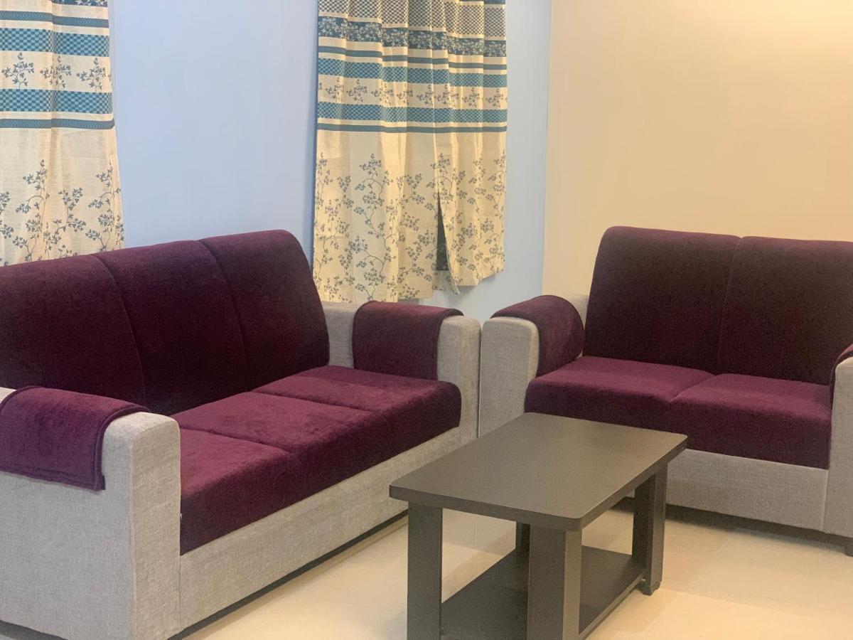 Homewood Suites Hyderabad Esterno foto